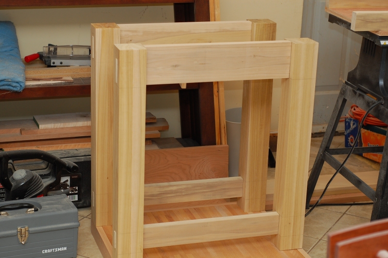 Build Small Woodworking Bench DIY PDF planer stands 